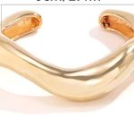Amazon Gold Bangle Photo 2