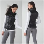 Lululemon Fluffin Awesome Goose Down Vest Shine Black Size 6 Puffer Winter Ski Photo 1
