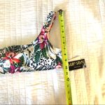 Surf Style  One Shoulder Bikini Top. Size small. Photo 8