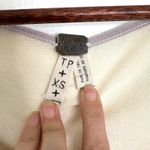 Free People  V-Neck Swing Bottom Regal Sleeve Top‎ Size XS Photo 3