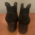 Vince Camuto  Felishan Women's Black Suede Zipper Booties Shoes Size 8 EUC Photo 3