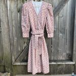 NWOT Hyacinth House Tuckernuck Pink Floral Nellie Dress Medium Retail $158 Photo 1