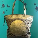 Coach LAURA SECRET ADMIRER SIGNATURE TOTE Photo 0