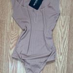 Pretty Little Thing XS Rib V-Cut Sleeveless Bodysuit Photo 0