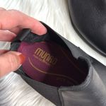 Munro  Black Leather Bedford Ankle Bootie Photo 7