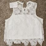 Rebellion White lace top Photo 2