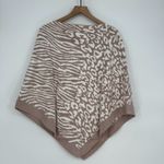 Barefoot Dreams  CozyChic Ultra Lite Ocean Breeze Poncho Womens Faded Rose Animal Photo 7