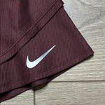 Nike NWOT Court Slam Layered Ribbed Mid Rise Tennis Skirt Skort Burgundy Size XS Photo 3