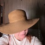 Brown Tan Wide Photo 1