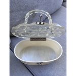 VINTAGE 1950s LUCITE PURSE Handbag PEARL Marbleized Ivory Round Box Style Nice! White Photo 7
