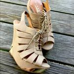 Glaze Modern platforms so cute👡 Photo 0