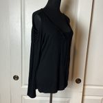 Rock & Republic  BLACK COLD SHOULDER CUT OUT LONG SLEEVE BLOUSE Photo 4
