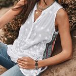 Johnny Was  Malin Tank In White sz L crochet side embroidered laces panel Photo 3