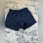 Lululemon On the Fly Short 2.5” Photo 3