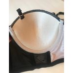 Black fuchsia lace adjustable or removable straps bra Size undefined Photo 8