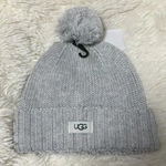UGG  Gray Beanie Photo 0