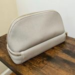 Stackers Taupe Faux Leather 2 Zipper Compartments Cosmetic Makeup Travel Bag Photo 10
