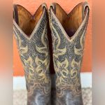 Buffalo David Bitton  Tan Leather Boots Size 36EE Photo 3