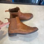 Women’s Thursday I everyday Tan Leather Boots. 8 Photo 4
