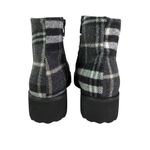 Eric Michael  Gray Tartan Plaid Ankle Boots Patent Leather Cap Toe Side‎ Zip, 6.5 Photo 6