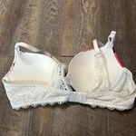 Soma  Embraceable Enchanting Lace Push-Up bra with a "Twilight Garden" floral 38B Photo 2