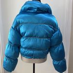 Poster Girl | Wild Charms Puffer shiny blue Photo 5