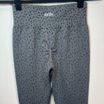 AYBL  Evolve Speckle Seamless Leggings  Black Gray Sculpting Scrunch Butt  Medium Photo 6