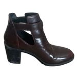 ZARA TRAFALUC Solid Burgundy Patent Leather T-Strap Women's Ankle Boots Size 40 Photo 4