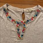 Democracy  Beige Embroidered Floral Trim Top Womens Size Medium Boho Photo 9