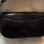 Kenneth Cole New York Sleek Black Leather Shoulder Bag Photo 5
