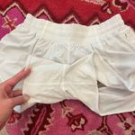 Lululemon hotty hot White Size 4 Photo 2