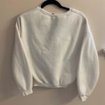SheIn Sweatshirt Photo 2