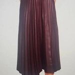 Elie Tahari  PLEATED FAUX LEATHER SKIRT DARK RAISIN SIZE 2 Photo 0