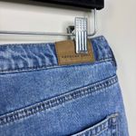 American Eagle  Outfitters Mom Shorts Denim Jean High Waist Rise Women's Size 2 Photo 1