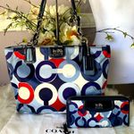 Coach Rare Madison Graphic Op Art set Photo 0