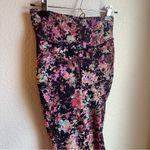 Lululemon  Base Pace High-Rise Crop 23"
Stencil Blossom Red Multi Photo 9