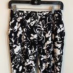 Hue  Black White Floral Loafer Skimmer Pants Photo 3