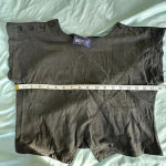 Black Beewear Cropped Cap Sleeve Top. Button Epaulette. Cut Out Belly Button. Size L Photo 6