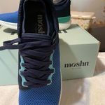 Blue and Teal Athletic Shoes for Women Size 9 Photo 1