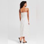 Who What Wear WOMENS dress size L
In like new condition 19” pit to pit Photo 2