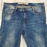 ZARA  Trafaluc Women Premium Wash skinny cut Jeans size 2 (26x30) EUC Photo 3