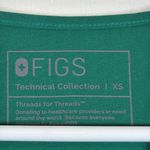FIGS  St Patrick's Day Green Casma Three-Pocket Scrub Top Hospital Medical Nurse Photo 5
