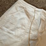 Vince  cream pocket shorts Photo 3