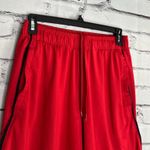 Under Armour Red Black Shorts SM/P Loose Fit Colorblock Athletic Training Gym Photo 2