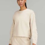 Lululemon Ivory ‘Braided Sleeve Pullover’ Sweatshirt in White Opal, Size 4 Photo 0