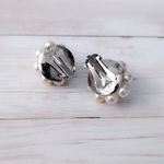 Vintage Clip On Earrings Pearlescent Cream Flower Like Cluster 7/8" Photo 5