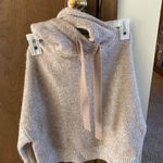 Kaisely Tan/white Sweater Photo 0