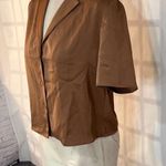 House of Harlow Short Sleeve Collar Button Down Satin Brown Crop Blouse Sz S NWT Photo 4