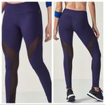 Fabletics Cherise Mid Rise Mesh Panel Legging M Photo 1