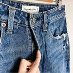 Abercrombie & Fitch  High Rise Curve Love Mom Jean Size 0 Short Photo 9